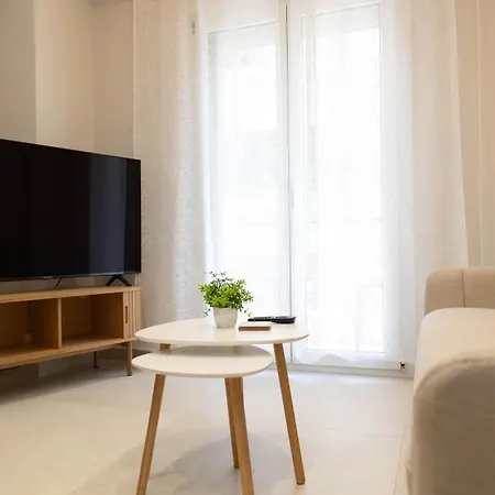 아파트 Skg High End